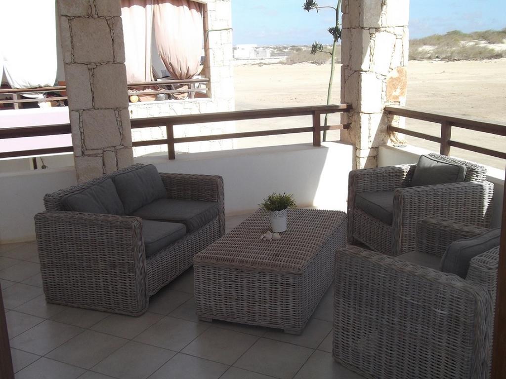 Apartment Ocean Front Praia Estoril Sal Rei Exterior photo