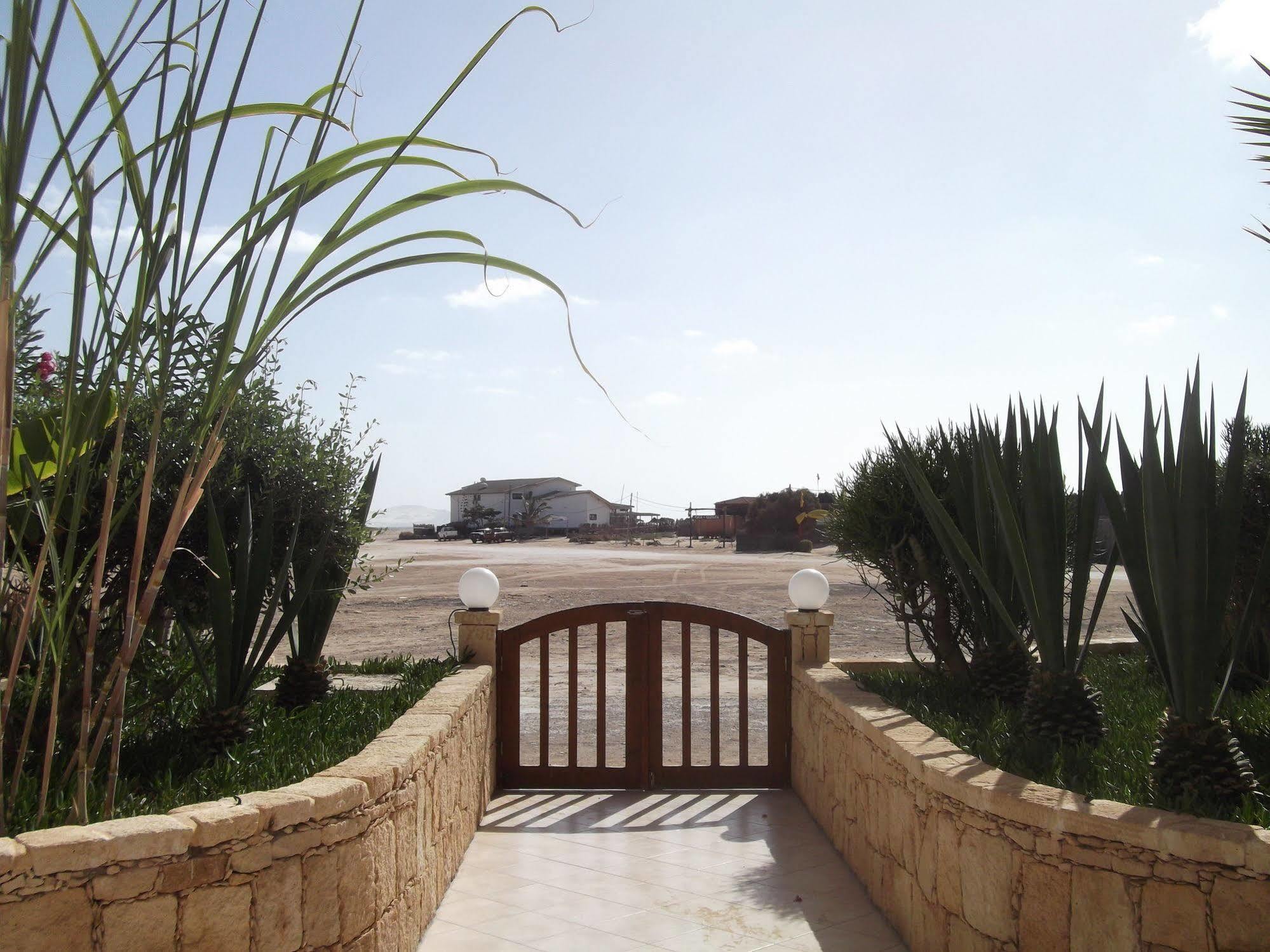 Apartment Ocean Front Praia Estoril Sal Rei Exterior photo